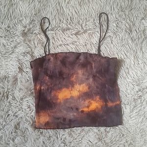 Marble pattern lettuce trim cami top